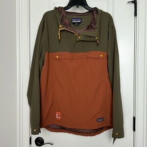 Patagonia quarter zip wind breaker